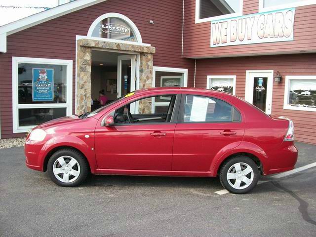 Chevrolet Aveo Limited Pickup 4D 5 1/2 Ft Sedan