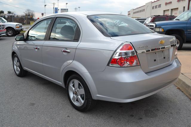 Chevrolet Aveo 2008 photo 4