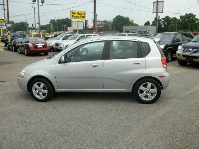 Chevrolet Aveo 2008 photo 2