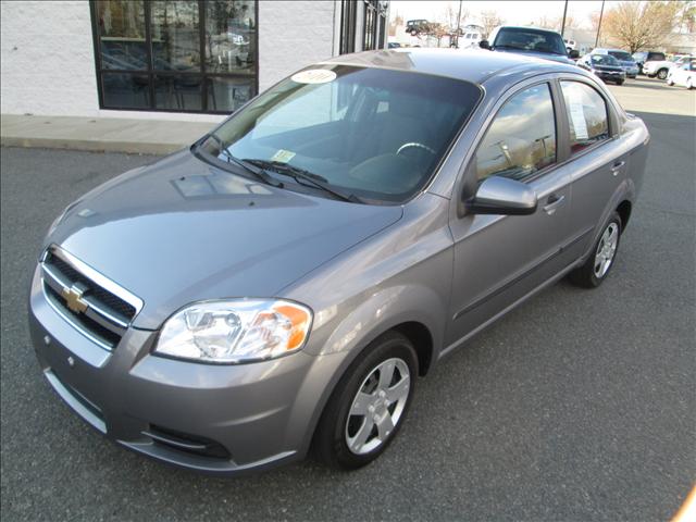 Chevrolet Aveo 4dr Sdn I4 CVT 2.5 Sedan