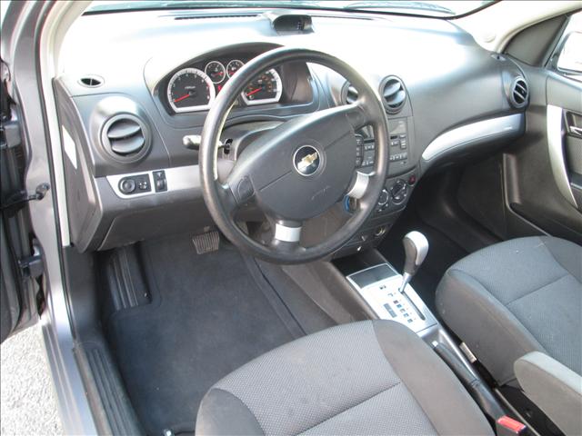 Chevrolet Aveo 2010 photo 3