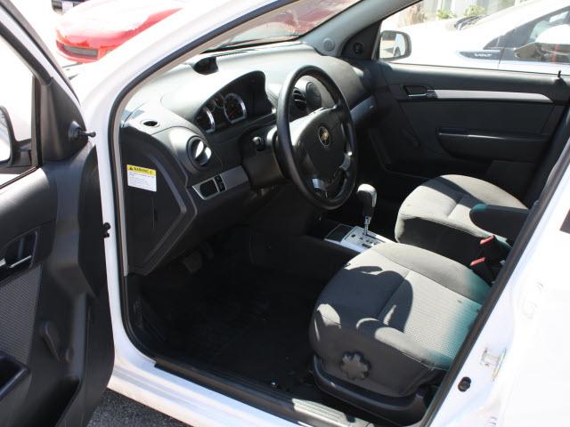 Chevrolet Aveo 2010 photo 5