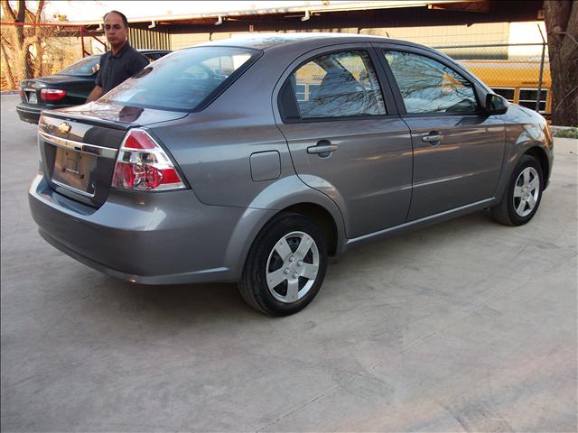 Chevrolet Aveo Crew-short-ltz-z71-4wd-e85-remote Start Sedan