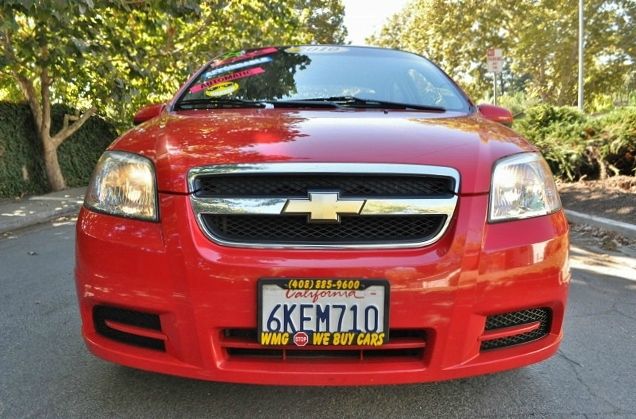 Chevrolet Aveo 2010 photo 2