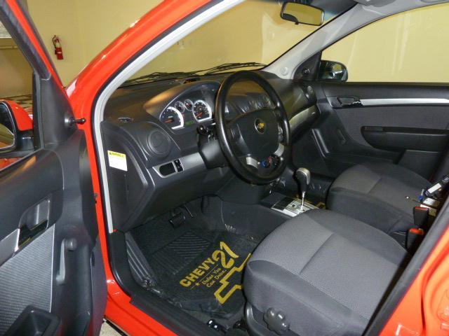 Chevrolet Aveo 2010 photo 3