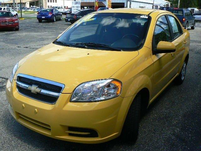 Chevrolet Aveo 2010 photo 2