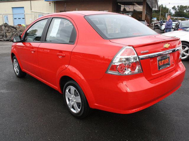 Chevrolet Aveo 2010 photo 2