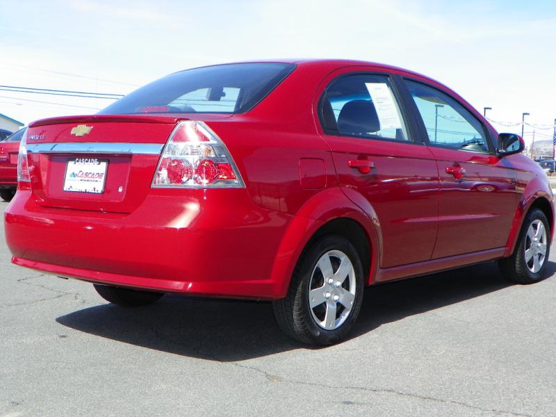 Chevrolet Aveo 2010 photo 4