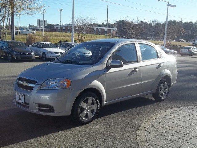 Chevrolet Aveo 2010 photo 2