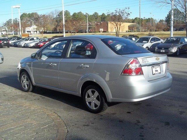 Chevrolet Aveo 2010 photo 4