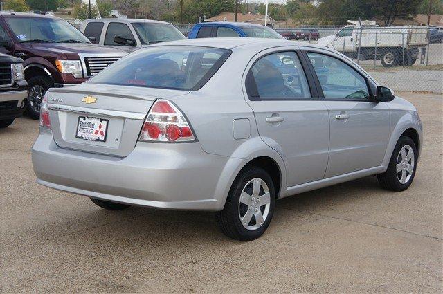 Chevrolet Aveo 2010 photo 4