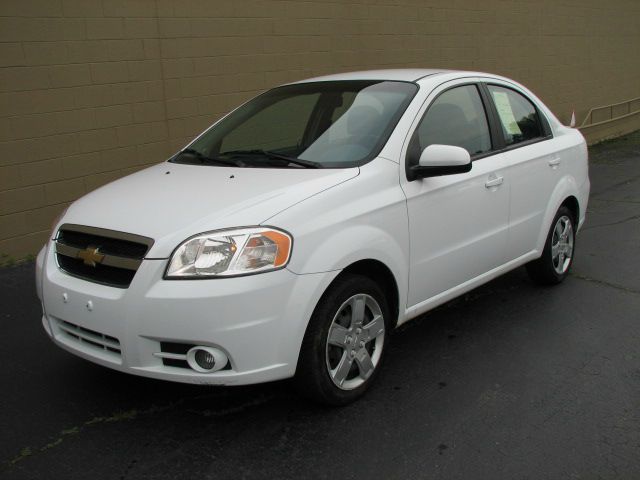 Chevrolet Aveo 2011 photo 13