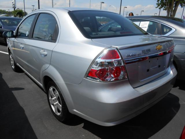 Chevrolet Aveo 2011 photo 1