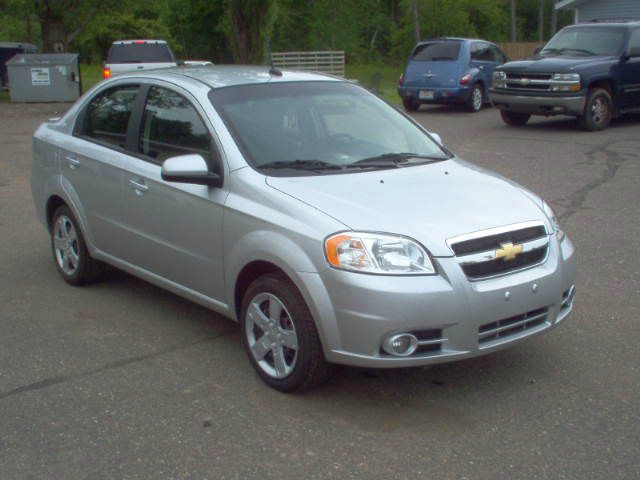 Chevrolet Aveo 2011 photo 2