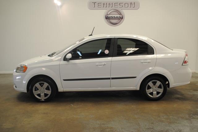 Chevrolet Aveo 2011 photo 8