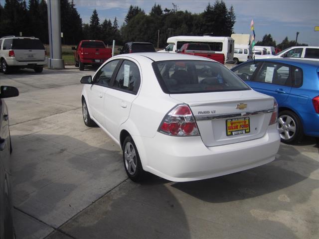 Chevrolet Aveo 2011 photo 3