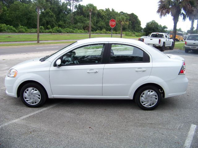 Chevrolet Aveo 2011 photo 1