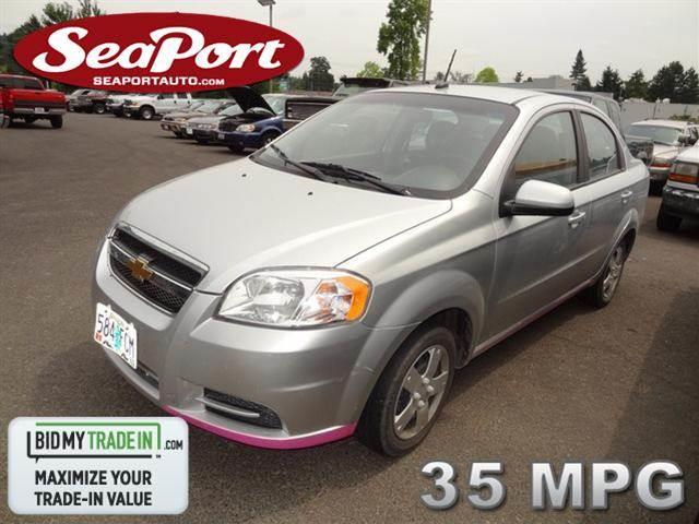 Chevrolet Aveo 2011 photo 3