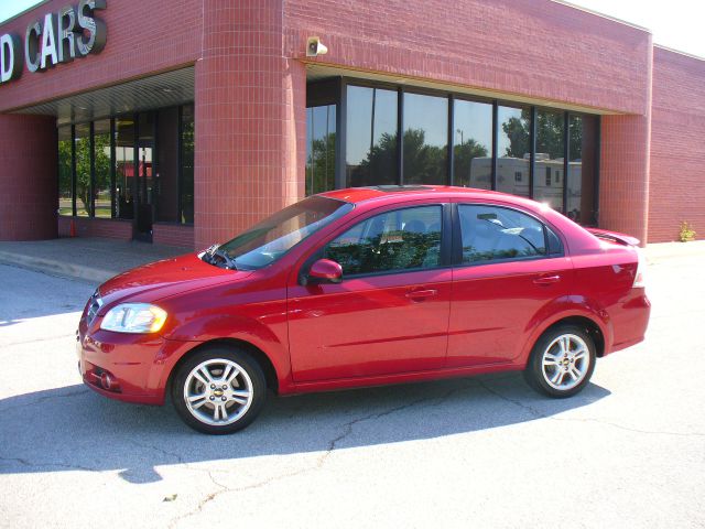 Chevrolet Aveo 2011 photo 2