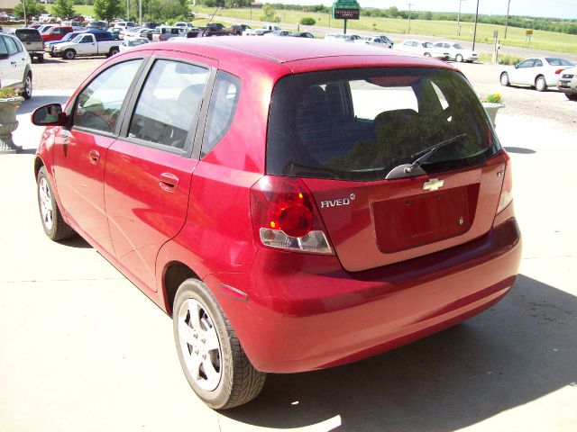 Chevrolet Aveo5 2007 photo 5