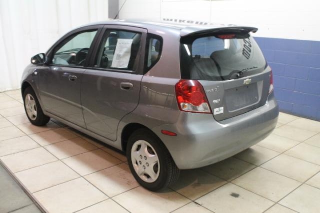 Chevrolet Aveo5 2007 photo 3