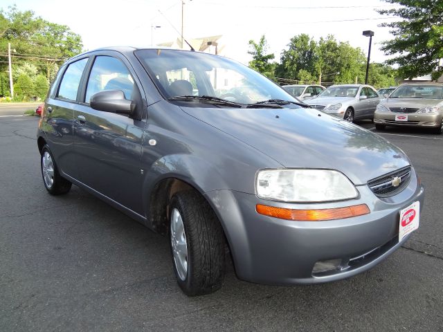 Chevrolet Aveo5 2007 photo 4