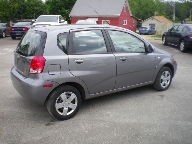 Chevrolet Aveo5 2008 photo 11