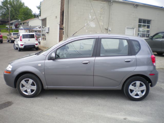 Chevrolet Aveo5 2008 photo 12