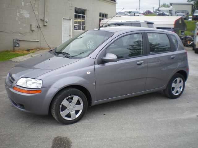 Chevrolet Aveo5 2008 photo 14