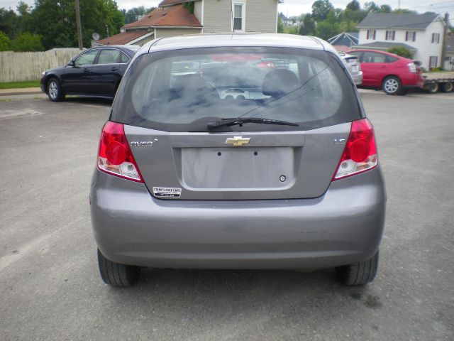 Chevrolet Aveo5 2008 photo 4