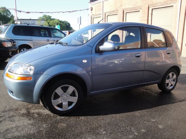 Chevrolet Aveo5 2008 photo 21