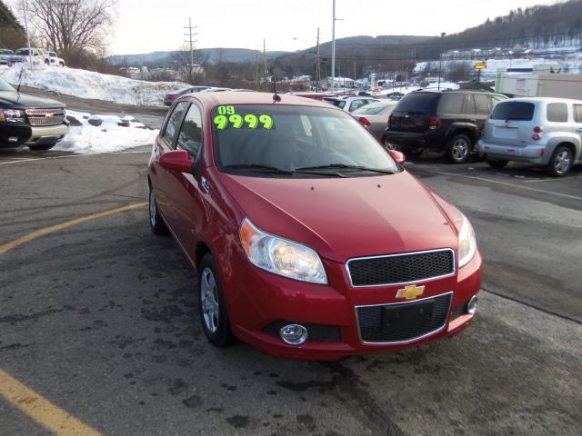 Chevrolet Aveo5 2009 photo 3