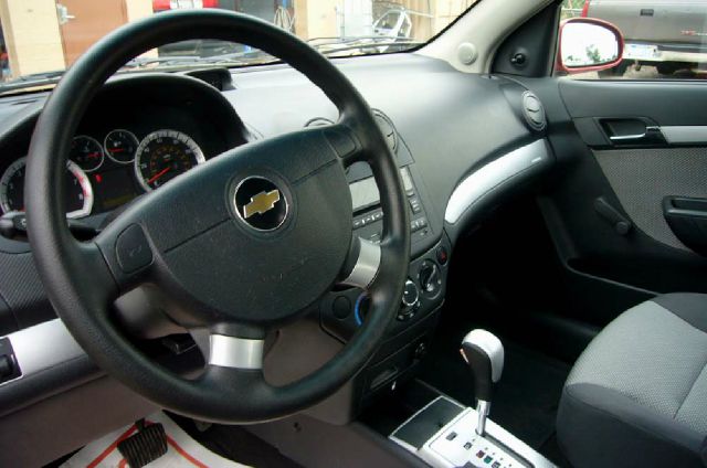 Chevrolet Aveo5 2010 photo 4