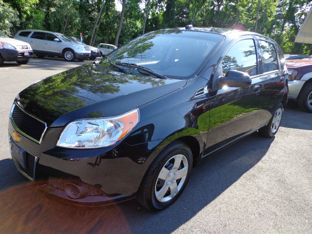 Chevrolet Aveo5 2010 photo 4