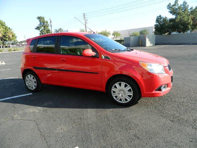 Chevrolet Aveo5 2010 photo 2