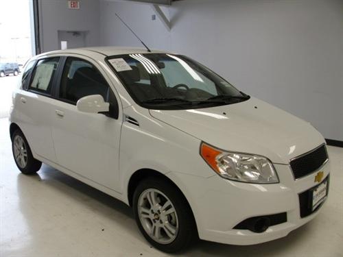 Chevrolet Aveo5 2011 photo 3