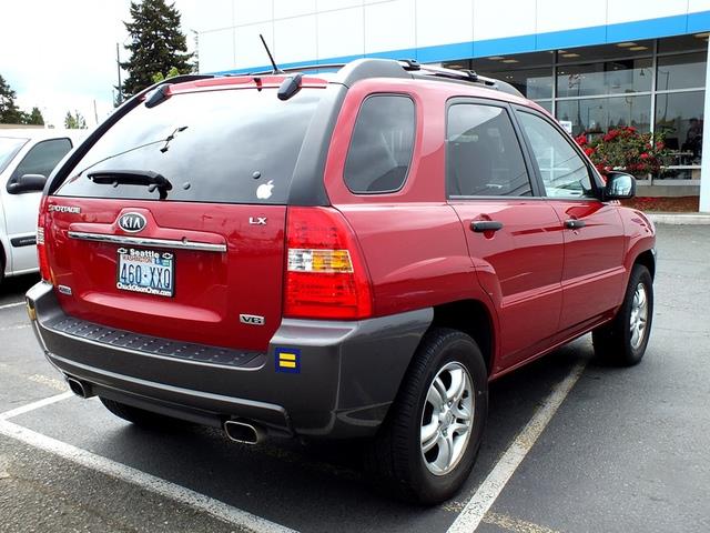 Chevrolet Aveo5 2011 photo 10