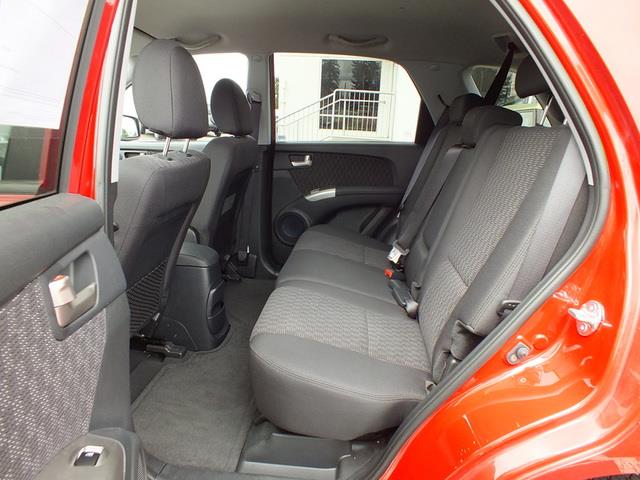 Chevrolet Aveo5 2011 photo 4