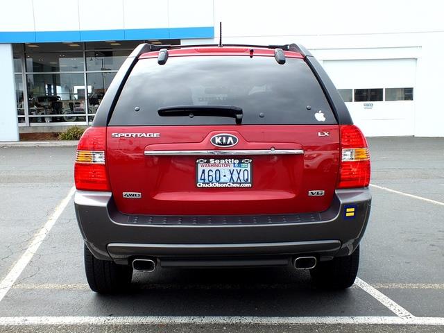 Chevrolet Aveo5 2011 photo 9