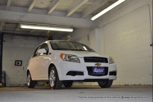 Chevrolet Aveo5 2011 photo 3