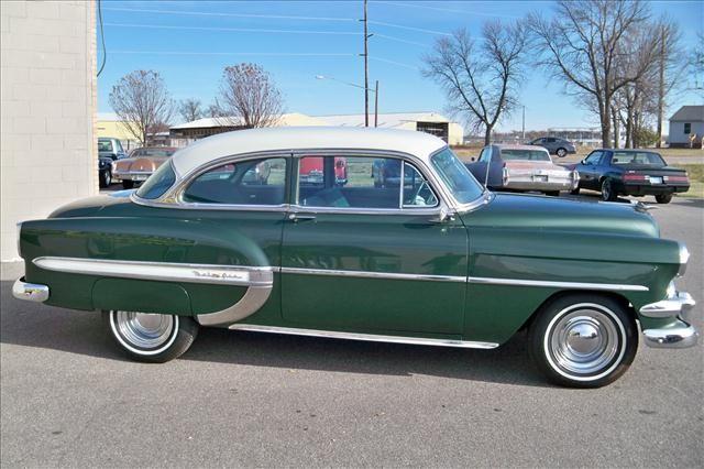 Chevrolet Bel Air 1954 photo 2