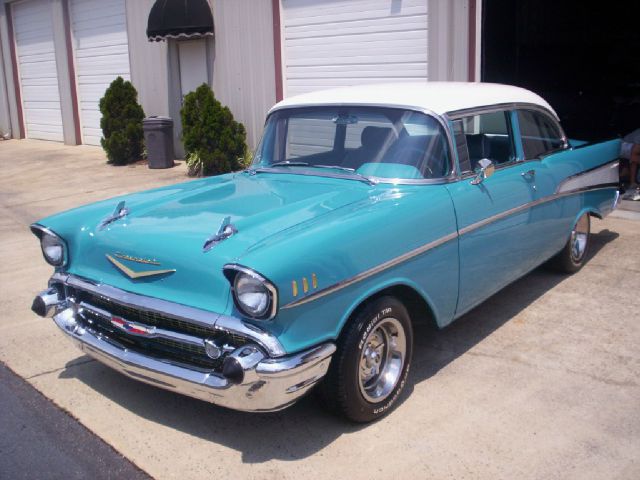 Chevrolet Bel Air 1957 photo 2