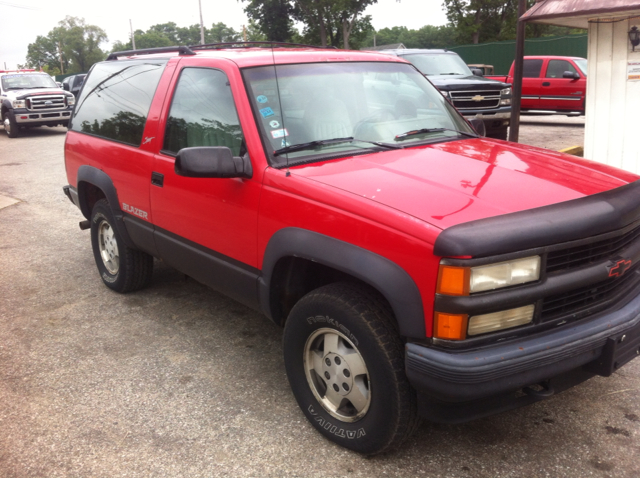 Chevrolet Blazer Sport LOW Miles SUV