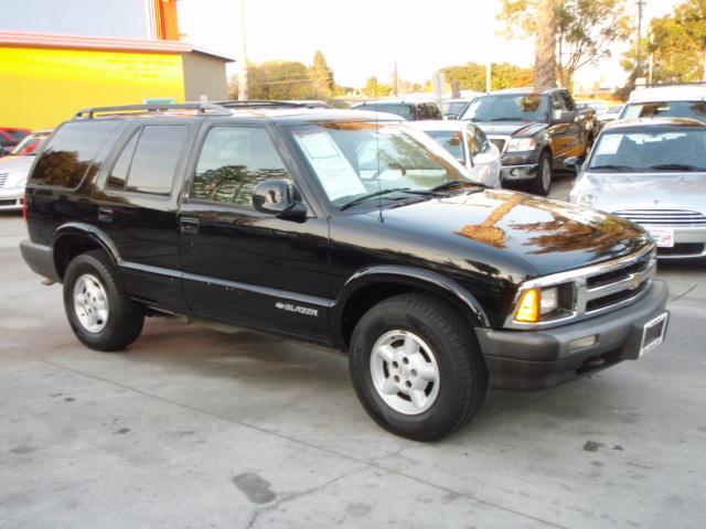 Chevrolet Blazer 1995 photo 2