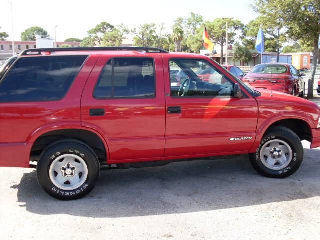 Chevrolet Blazer 1995 photo 3