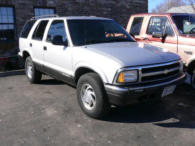 Chevrolet Blazer 1995 photo 1