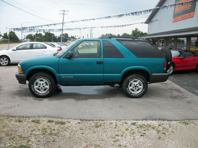 Chevrolet Blazer 1995 photo 2