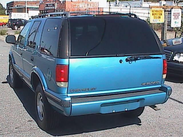 Chevrolet Blazer 1995 photo 2