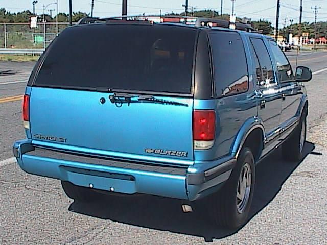 Chevrolet Blazer 1995 photo 3