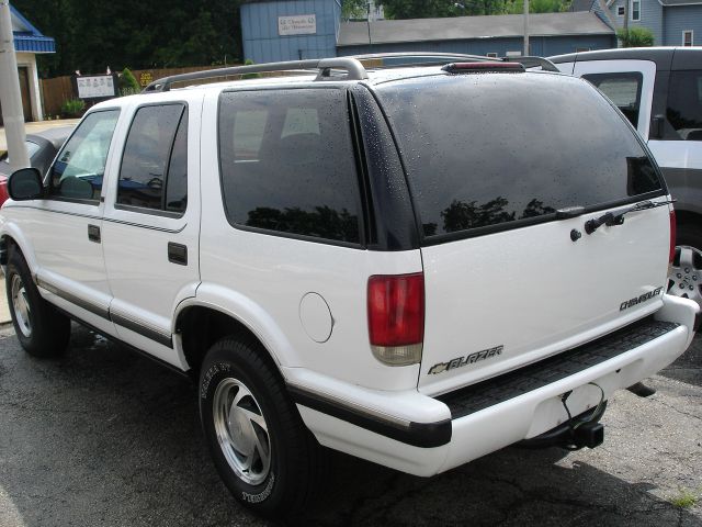 Chevrolet Blazer 1996 photo 4